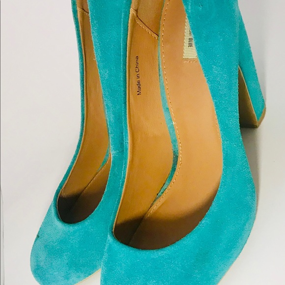 Teal blue pumps bought at Anthropologie. - Picture 6 of 8